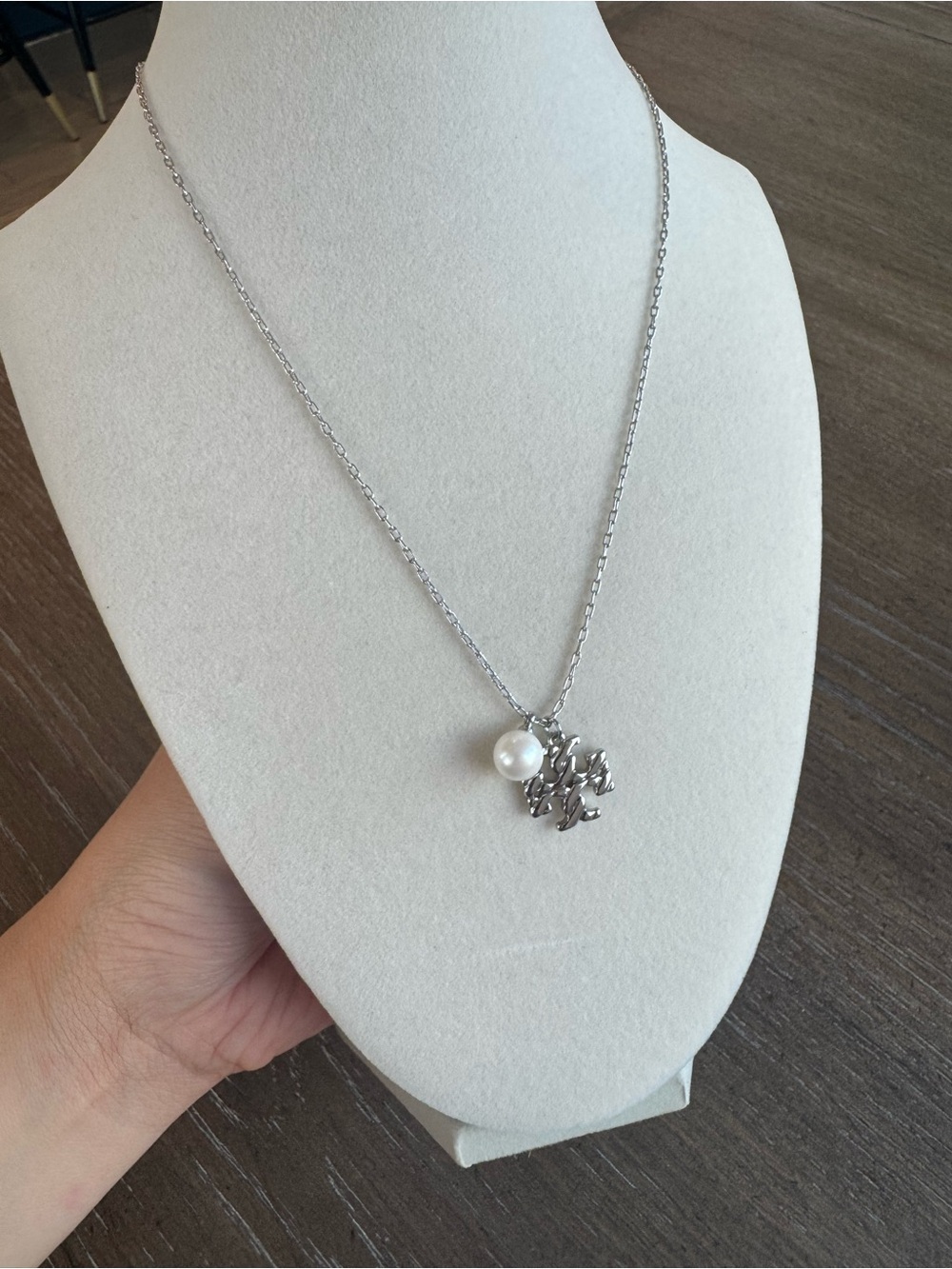 Tory Burch Silver Pendant Necklace with Pearl Accent 18”